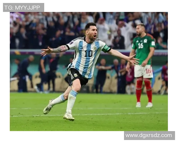 足球明星精彩进球瞬间回顾让你目不暇接的震撼视频合集